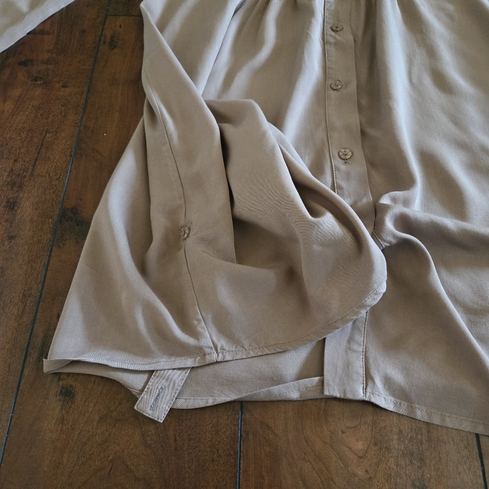 Embroidered Brown Blouse 100% Rayon Button Front Size Large - Picture 4 of 11